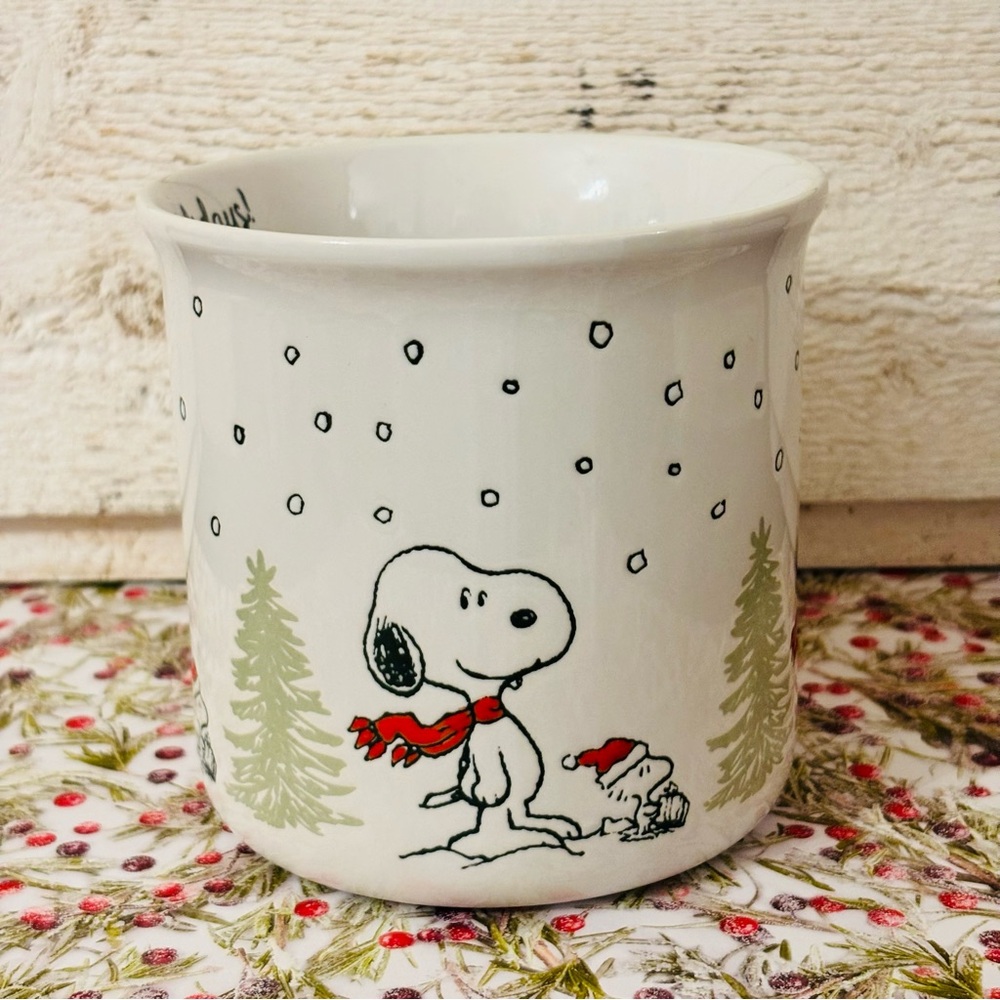 Peanuts SNOOPY Woodstock “HAPPY HOLIDAYS!” 21oz Stoneware Winter Coffee Mug NEW - Picture 7 of 12